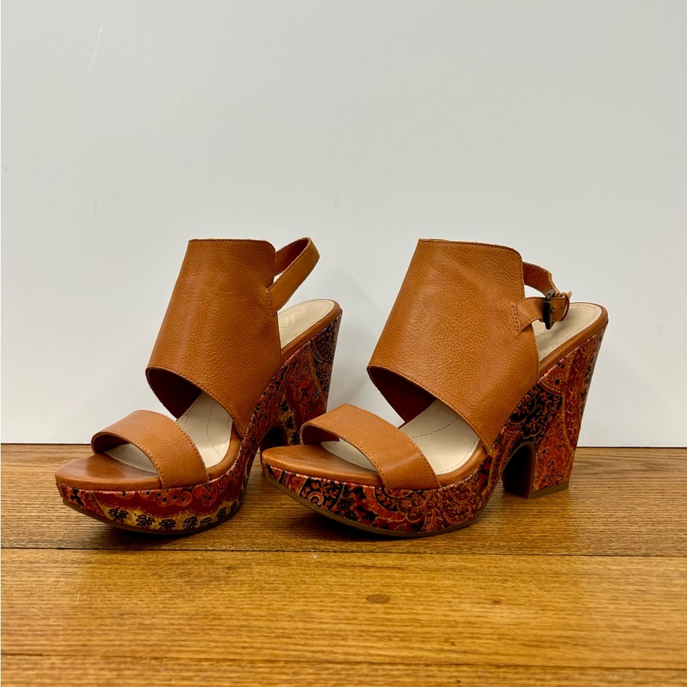 Patterned Leather Platform Sandals - image 1